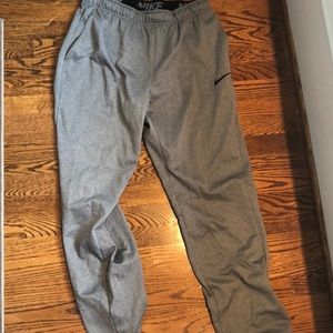 Men’s sweatpants